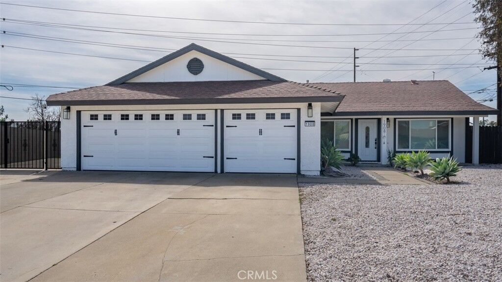 Property Photo:  1908 E Alondra Court  CA 91764 