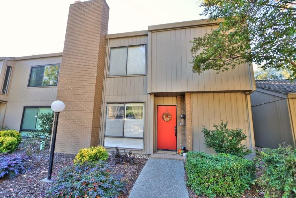 Property Photo:  104 Dunbarton Circle  CA 95825 