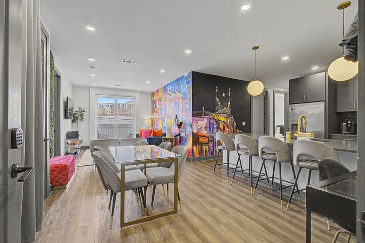 Property Photo:  65 Lindsley Ave 204  TN 37210 