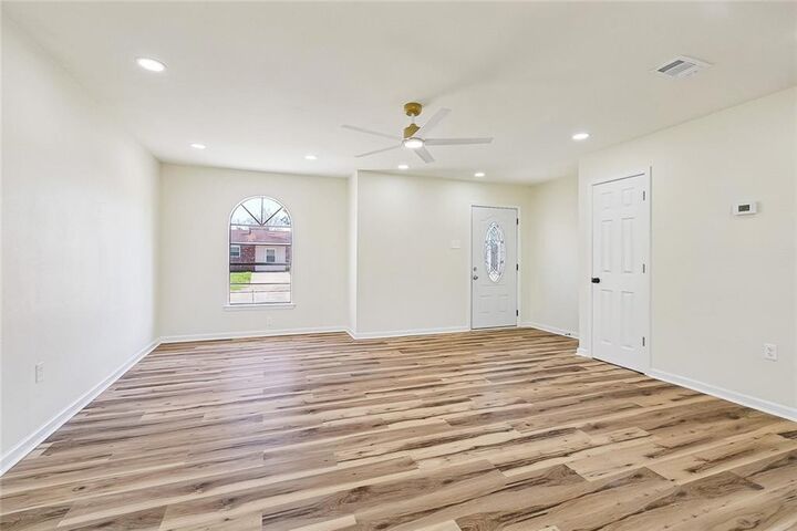Property Photo:  388 Hester Drive  LA 70068 