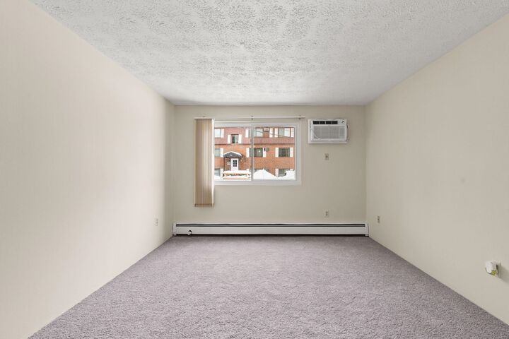 Property Photo: 555 Calef Road NH 03103