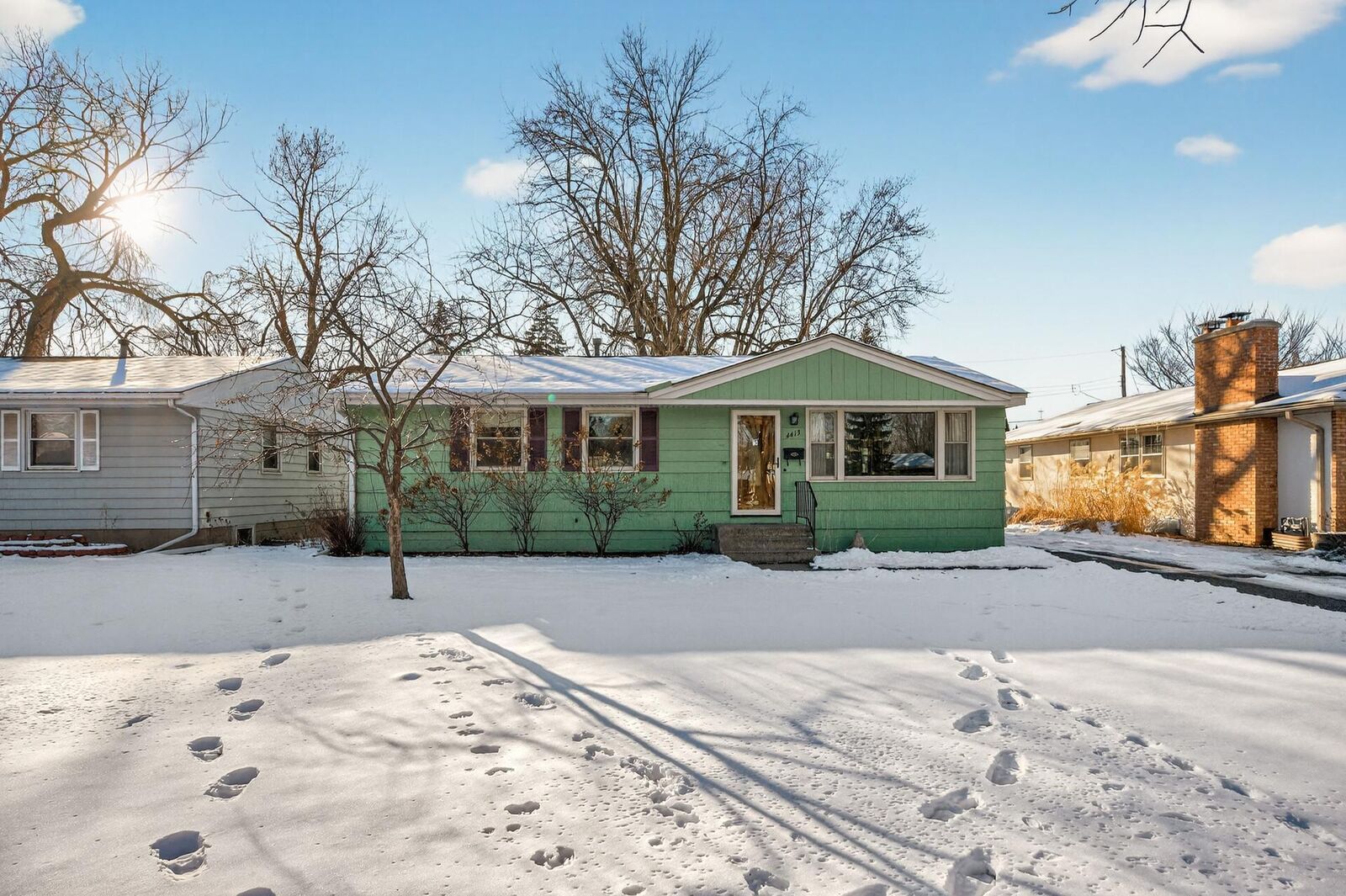 Property Photo:  4413 Drew Avenue N  MN 55422 