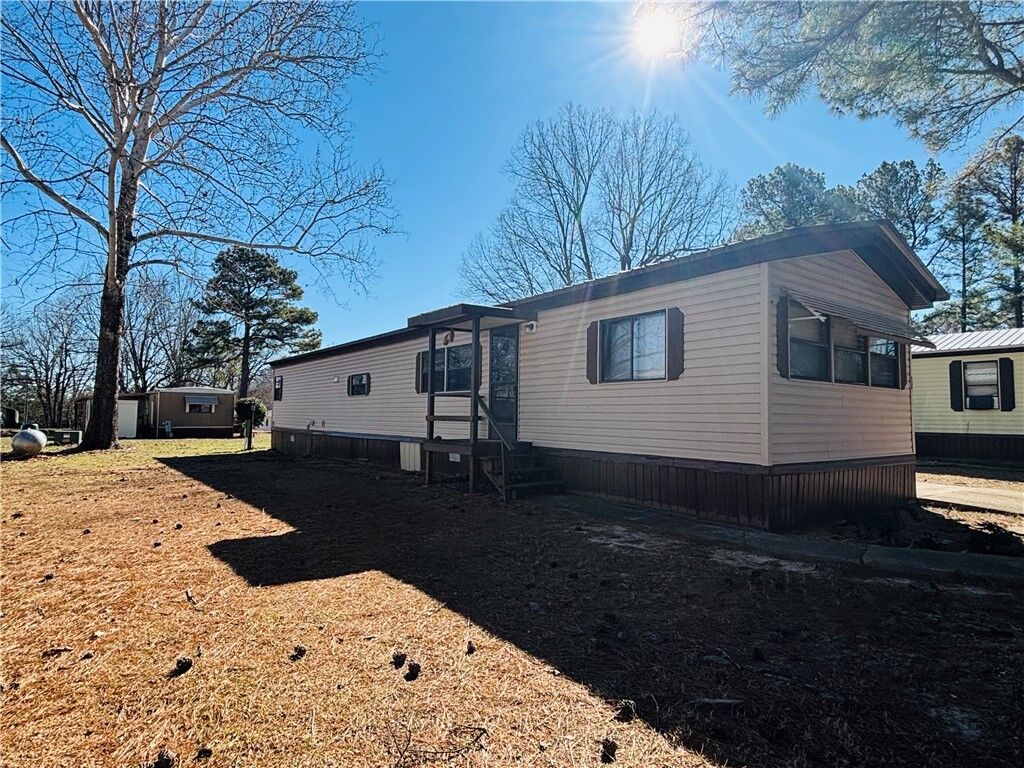 Property Photo:  661 Nubbin Ridge Road 38  AR 72642 