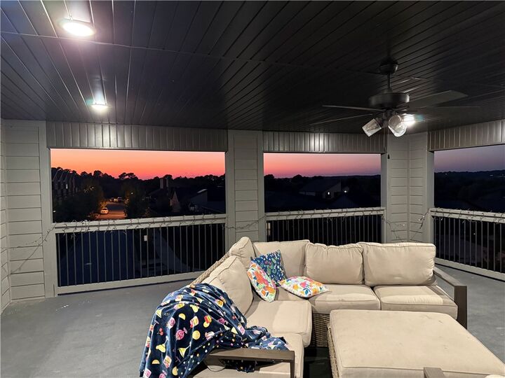 Property Photo: 2588 N Justin Drive AR 72704