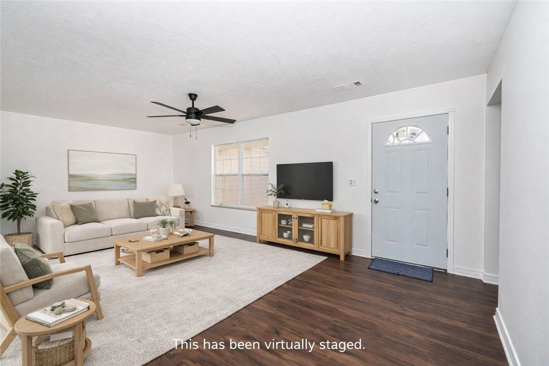 Property Photo:  525 County Road 645  AR 72638 