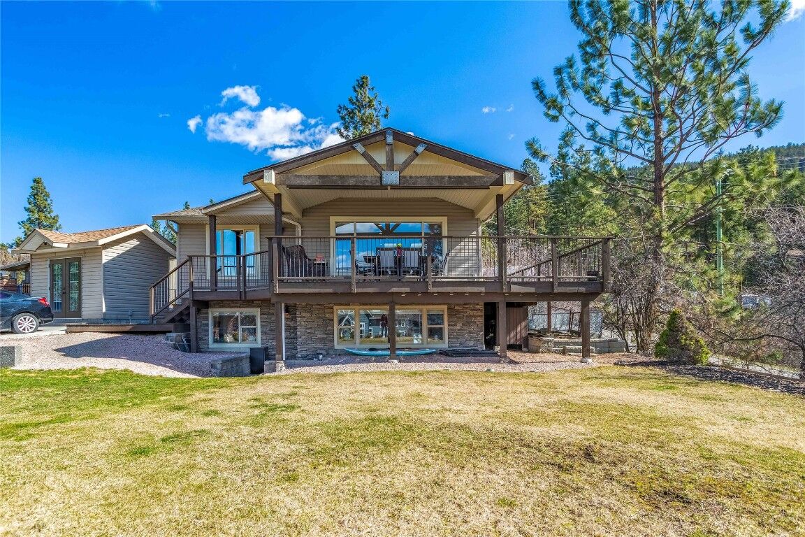 Property Photo: 16621 Maki Road BC V4V 1C2