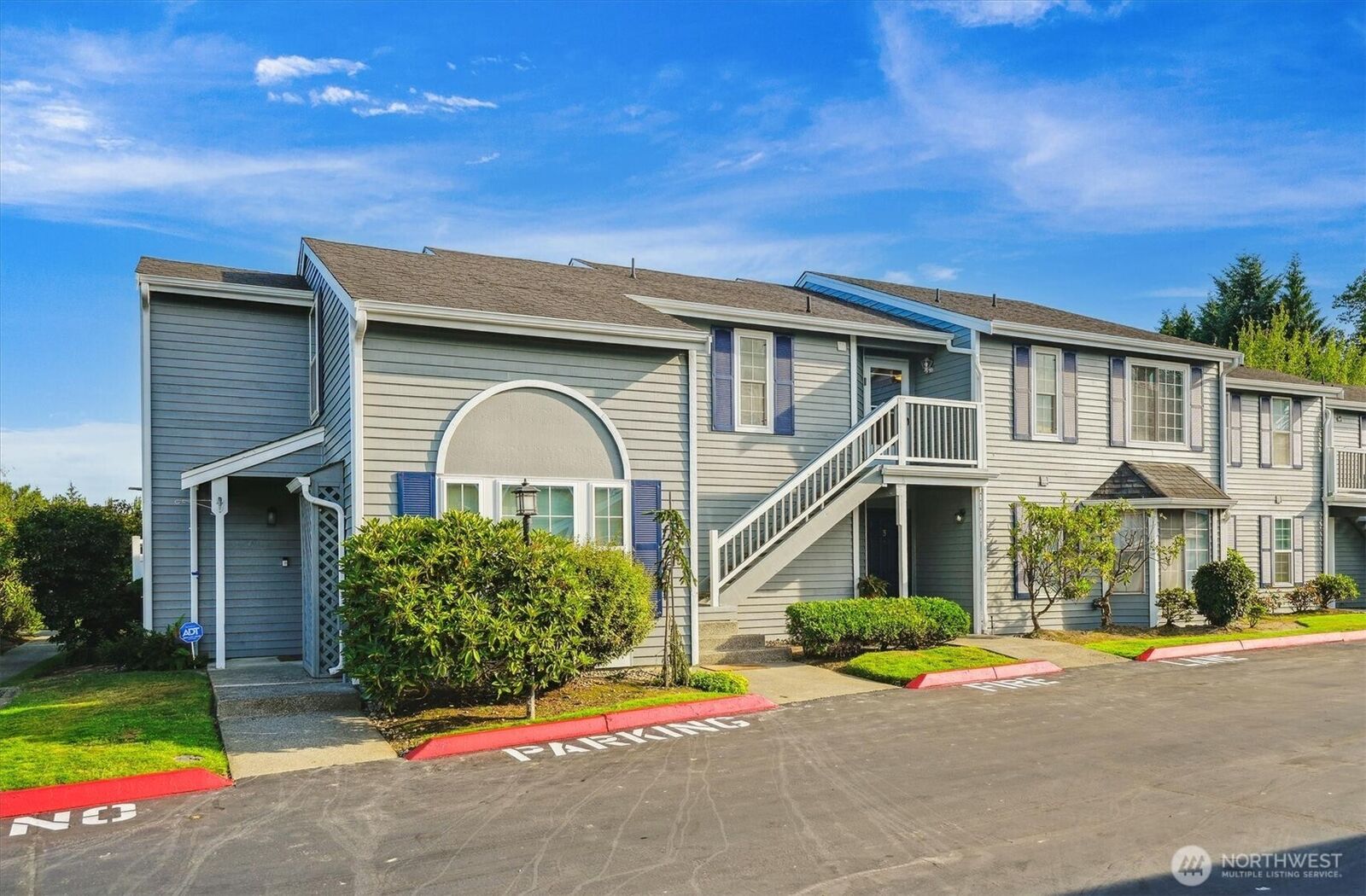 Property Photo: 5813 S 238th Ct F2 WA 98032