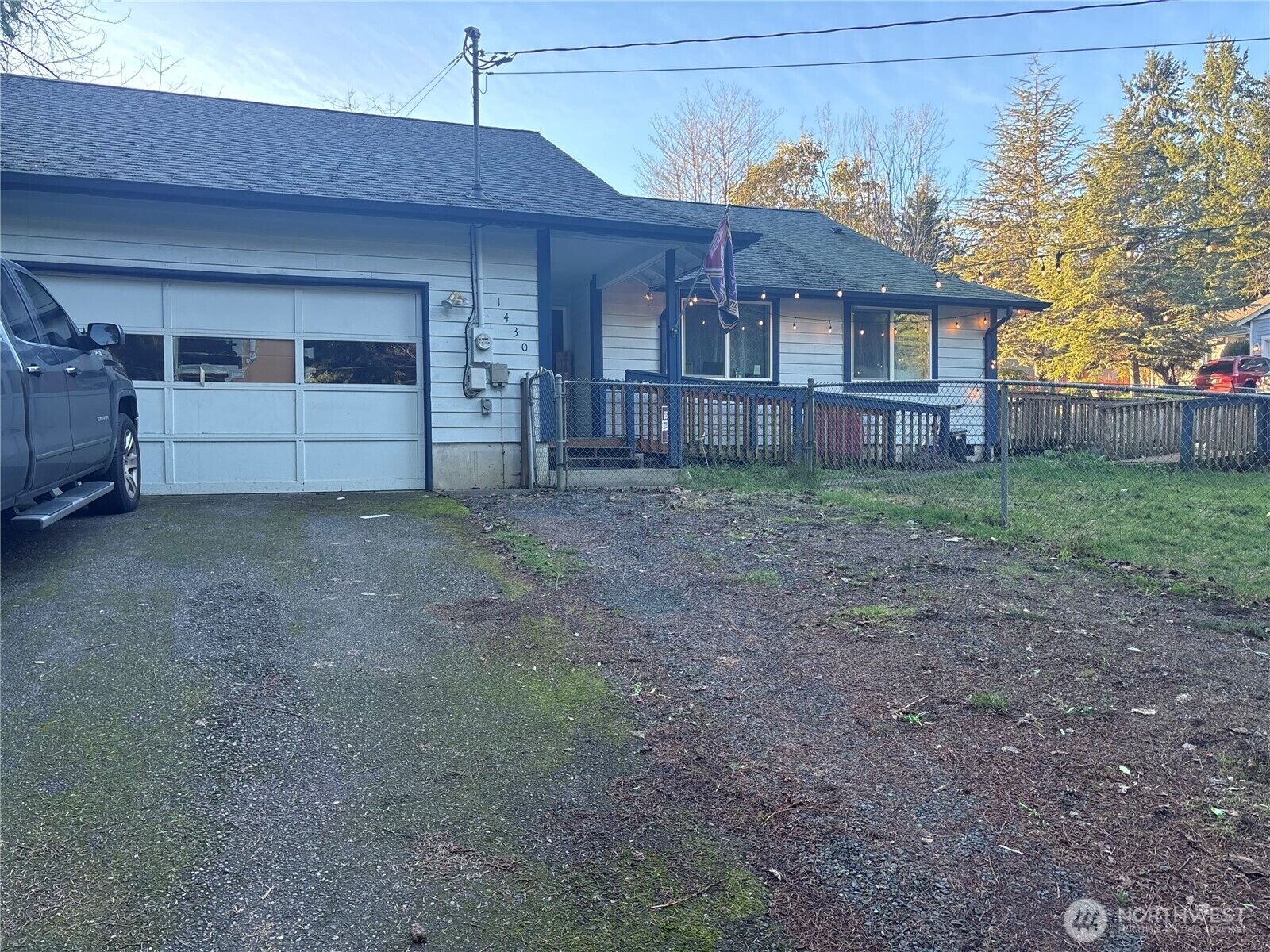 Property Photo:  1430  California Avenue SE  WA 98366 