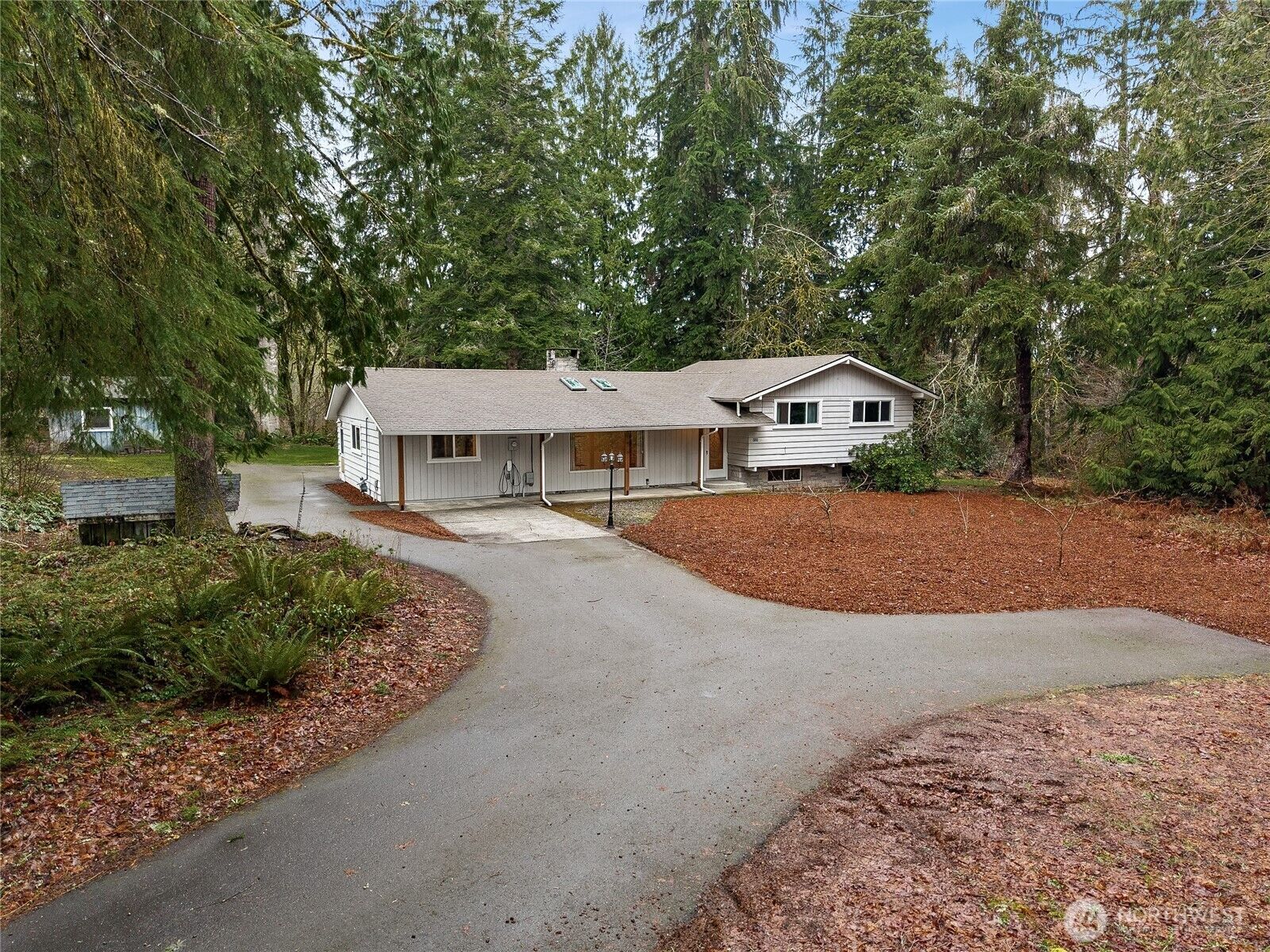 Property Photo:  6525  Lazy Street SW  WA 98512 