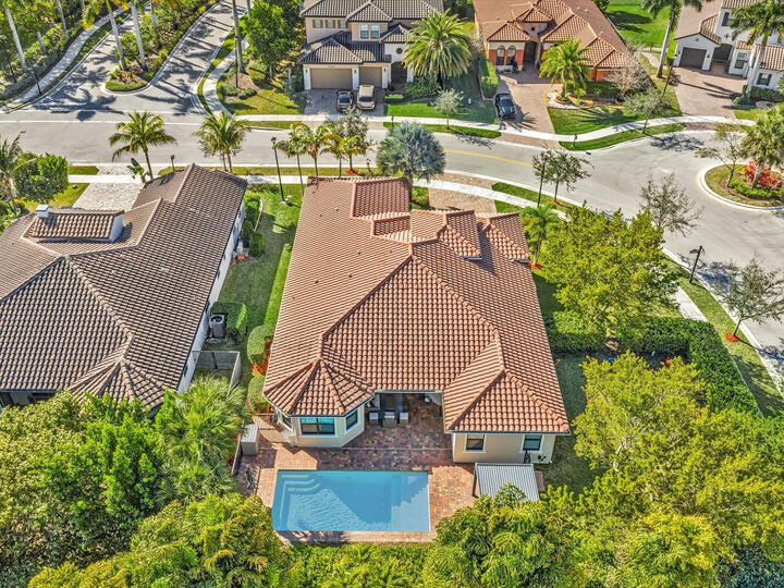 Property Photo:  11715 NW 82nd Court  FL 33076 