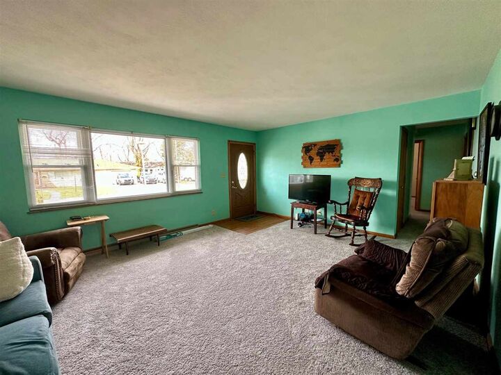 Property Photo: 515 SW 3rd IN 47374