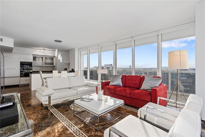 Property Photo:  1830 S Ocean Dr 1908  FL 33009 