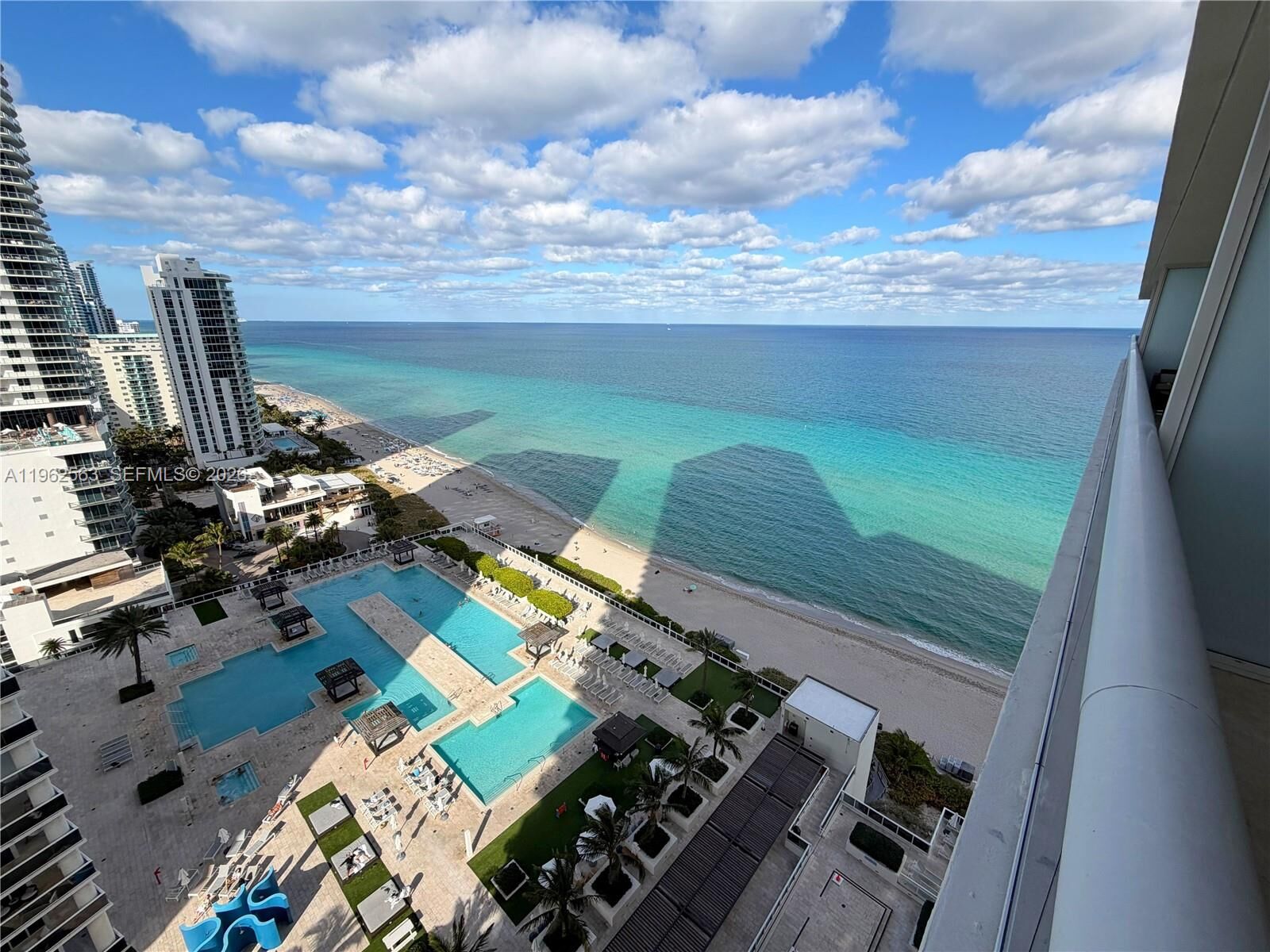 Property Photo:  1830 S Ocean Dr 2210  FL 33009 