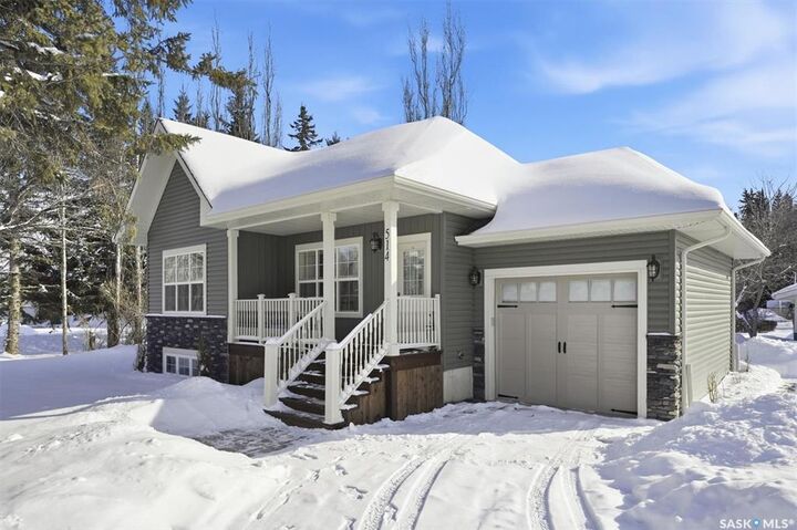 Photo de la propriété:  514 Railway Street E  SK S0K 1Z0 