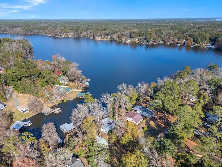 Property Photo: 309 Davidson Street FL 32351