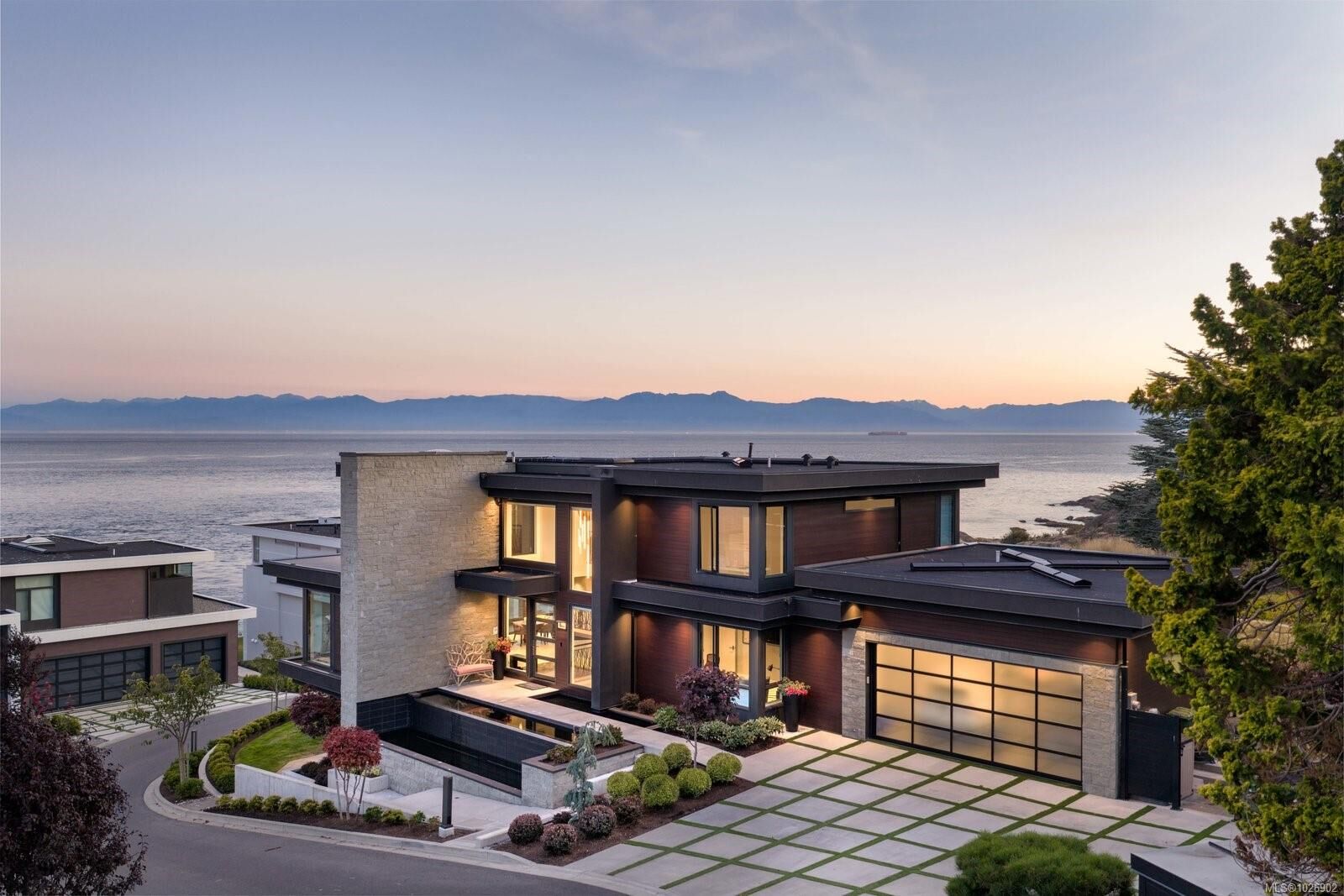 Property Photo:  231 Hidden Pt  BC V8S 2J8 