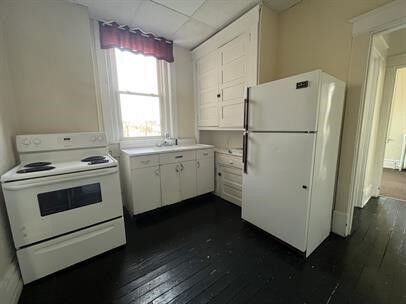 Property Photo:  211 N 2nd St  PA 15644 