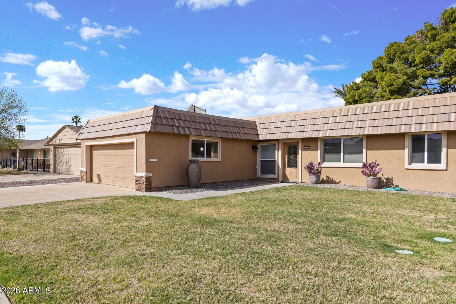 Property Photo:  10442 W Prairie Hills Circle  AZ 85351 