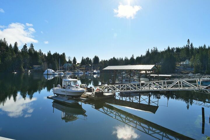 Property Photo: 4650 Gerrans Bay Road BC V0N 2H1