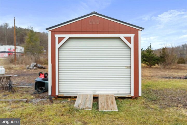 Property Photo:  21531 National Pike NE  MD 21530 