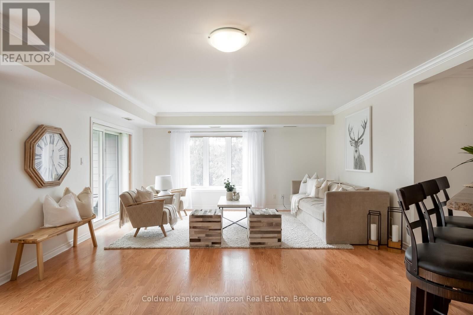 Property Photo: 24 Dairy Lane 101 ON P1H 0A4