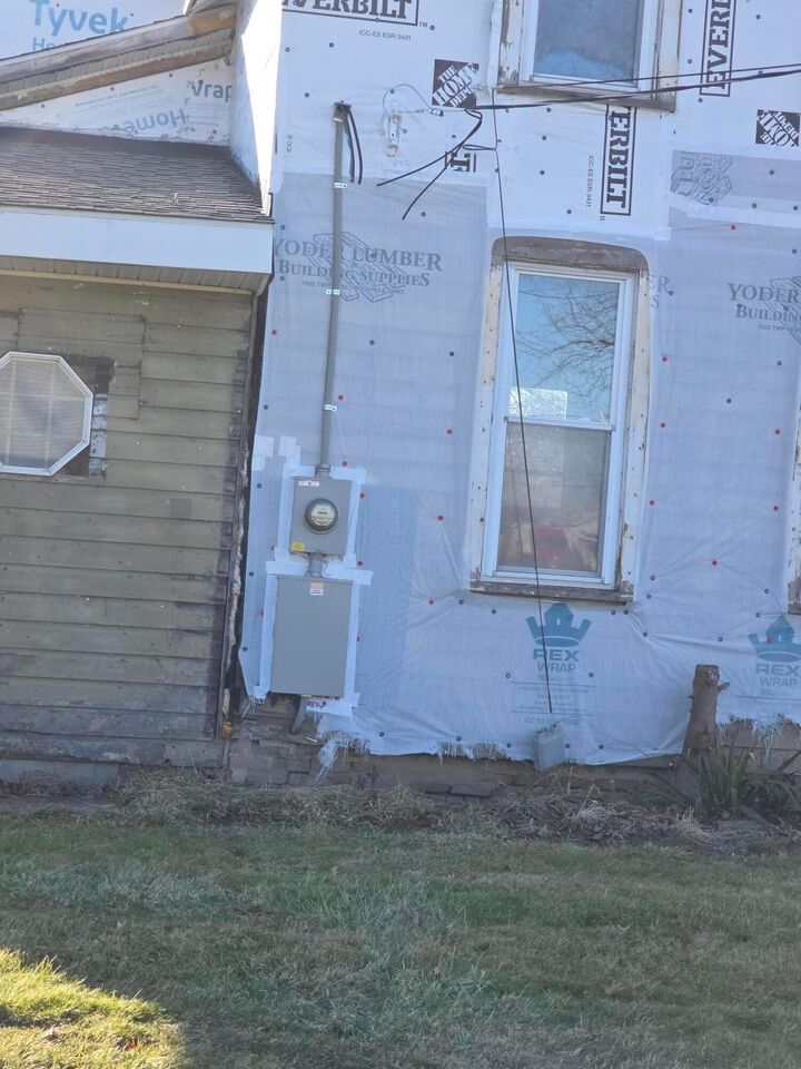 Property Photo: 315 E Atwood Street OH 44833