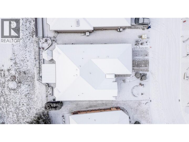 Property Photo:  2595 Catherine Place 15  BC V4Y 2A4 