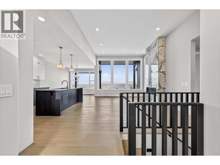 Photo de la propriété: 2138 Linfield Drive BC V1S 0G3