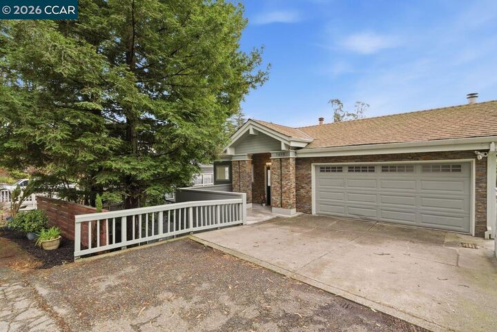 Property Photo:  7075 Elverton Dr  CA 94611 