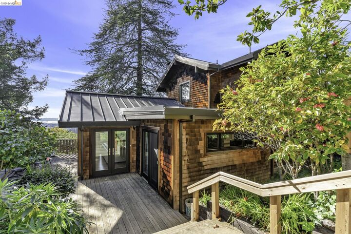 Property Photo: 641 Alvarado Rd CA 94705