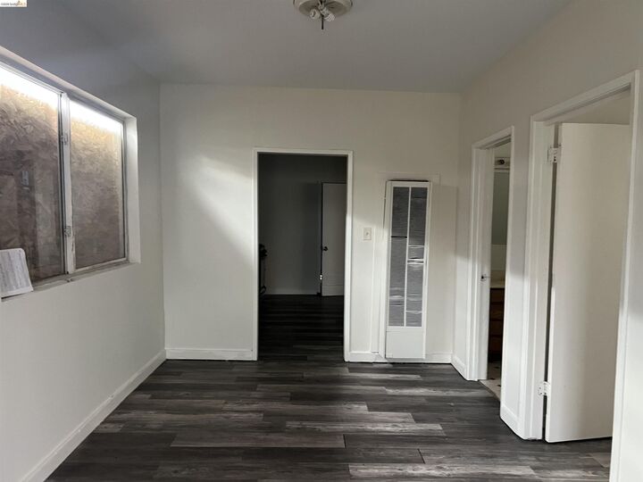 Property Photo:  1217 82nd Ave  CA 94621 