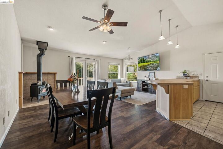 Property Photo: 19095 North Dr CA 95327