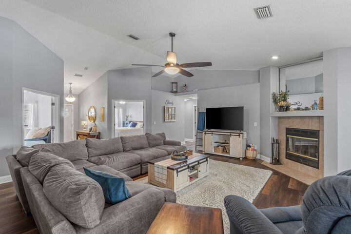 Property Photo:  2381 Tumbleweed Drive  FL 32566 