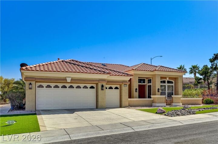 Property Photo:  10613 Sky Meadows Avenue  NV 89134 