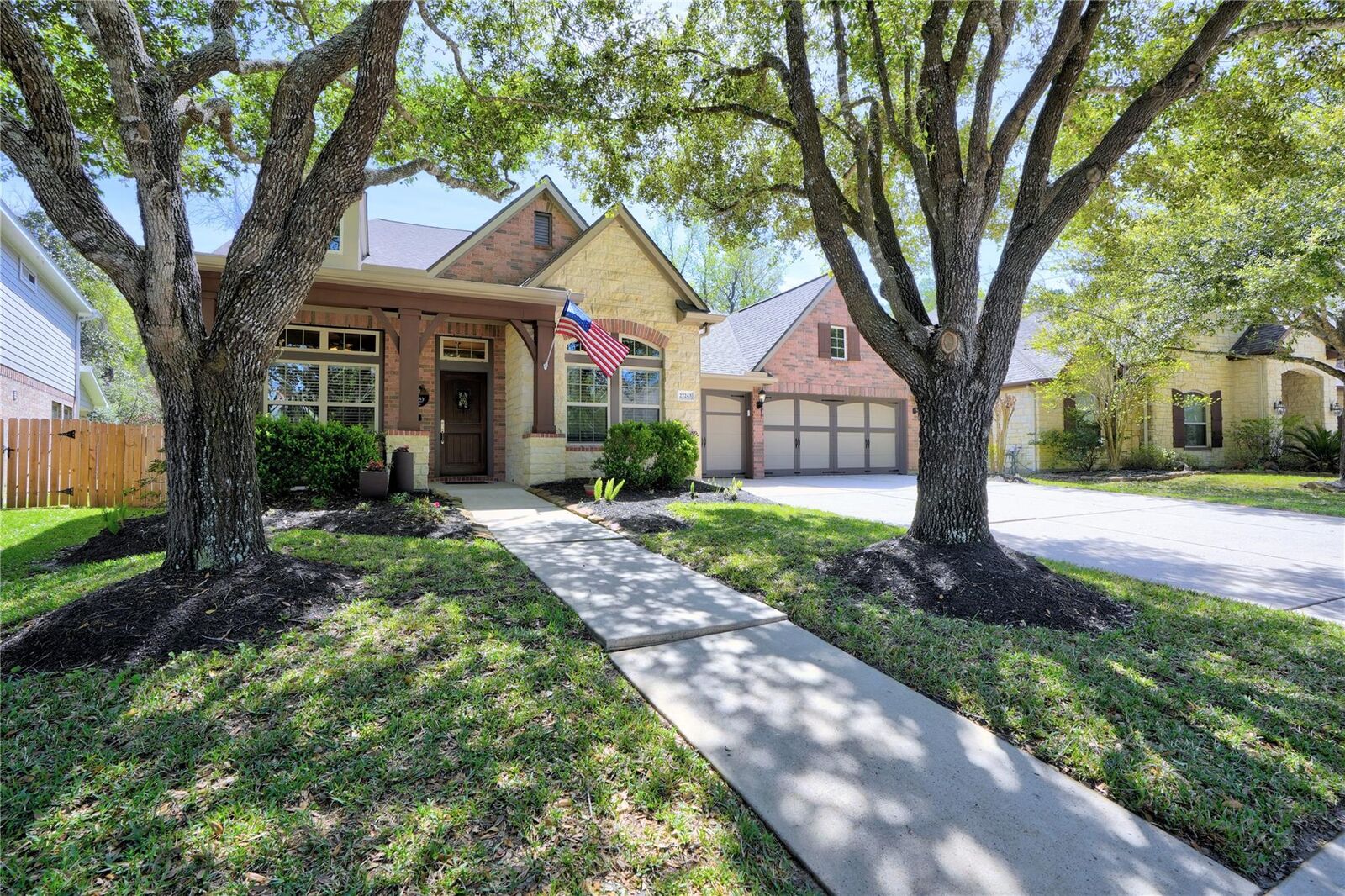 Property Photo: 27243 Jessica Hills Lane TX 77386