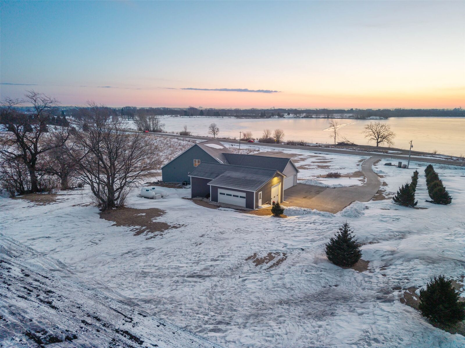 Property Photo:  3569 Little Wall Lake Road  IA 50130 