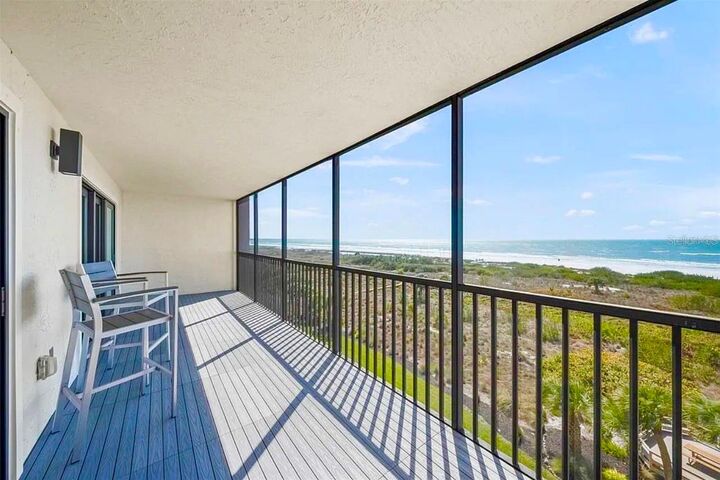 Property Photo: 420 Beach Road 606 FL 34242