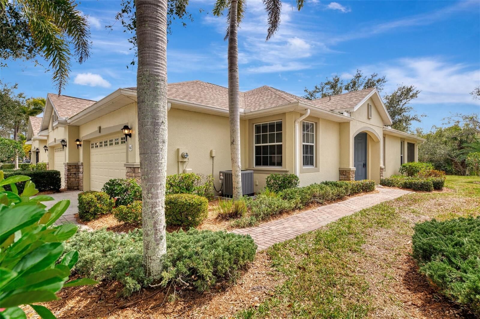 Property Photo:  9367 Carnaby Drive  FL 34293 