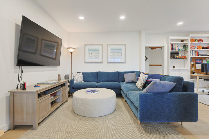 Property Photo: 1002 Lake Boulevard MI 49085