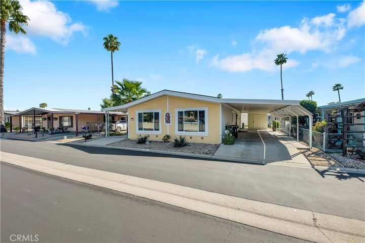 Property Photo:  601 N Kirby Street 501  CA 92545 