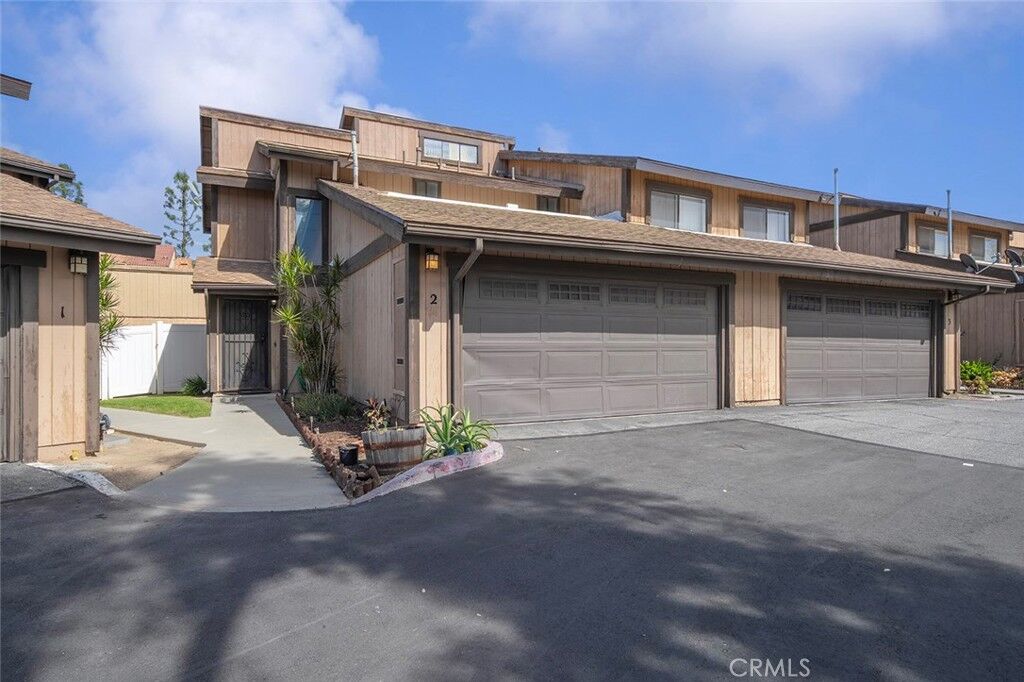 Property Photo:  1991 Central Avenue 2  CA 92346 