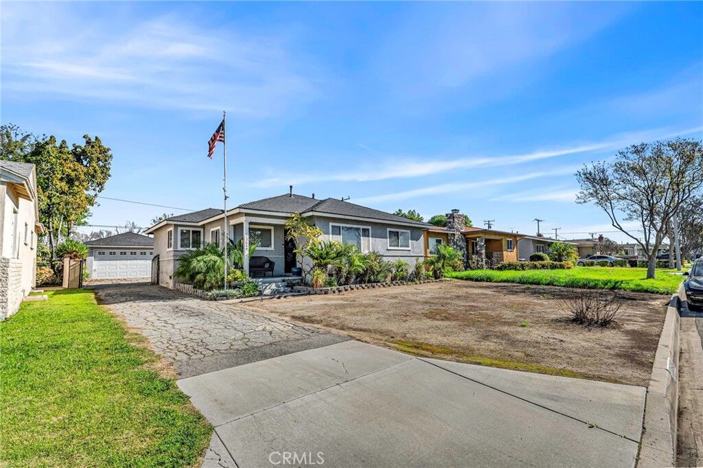 Property Photo:  13649 Lanning Drive  CA 90605 