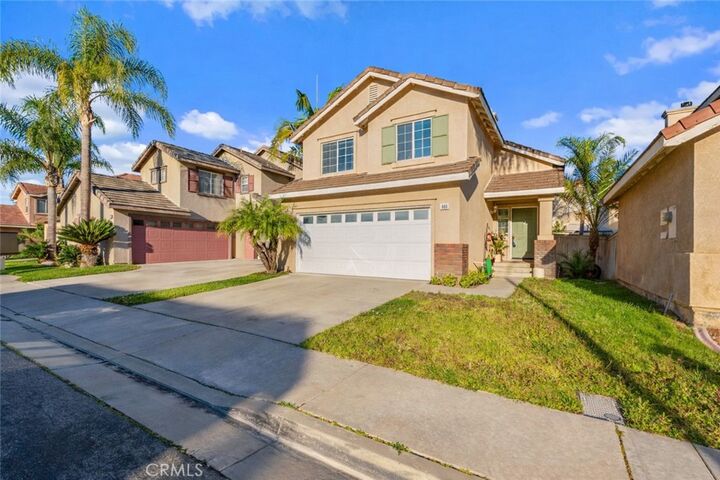 Property Photo:  865 Honey Grove Way  CA 92878 