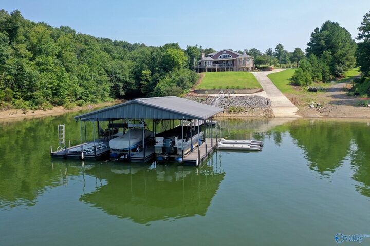 Property Photo:  246 County Road 251  AL 35057 