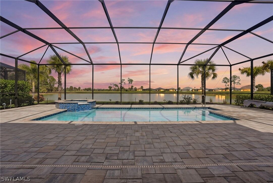 Property Photo:  1821 Amador Court  FL 34120 