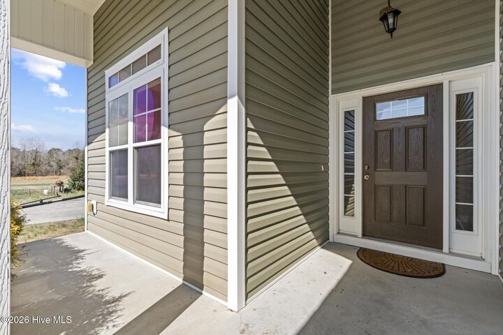 Property Photo:  152 Hawks Point Road  NC 28540 