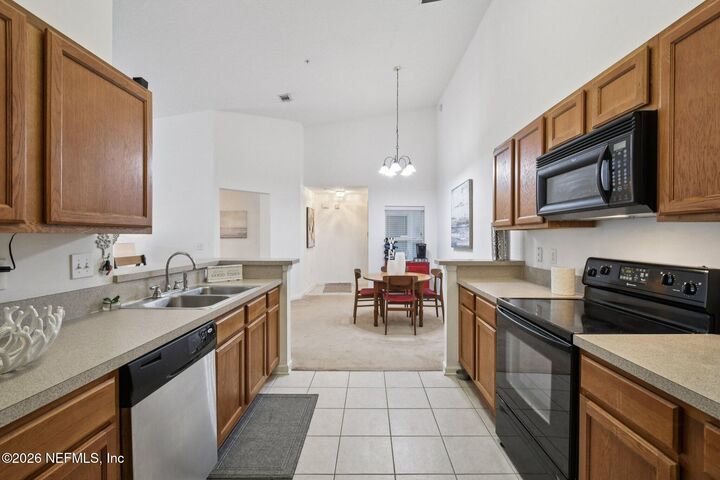 Property Photo: 7920 Merrill Road 1114 FL 32277