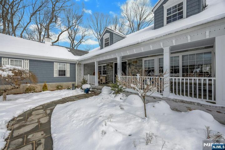 Property Photo:  88 Chestnut Ridge Road  NJ 07458 