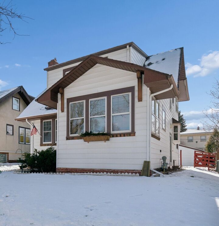 Property Photo: 1706 Stanford Avenue MN 55105