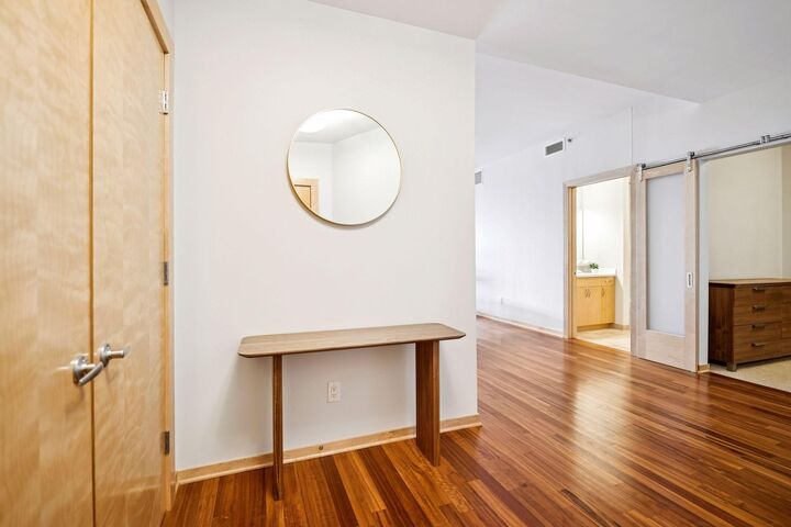 Property Photo: 401 N 2nd Street 520 MN 55401